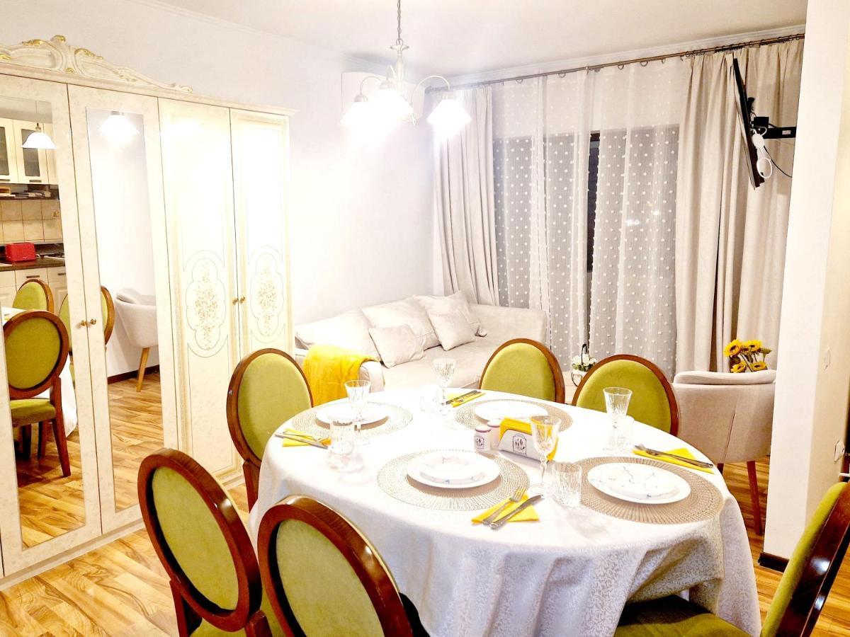 Spacious 3 Rooms 5* Mansion Near Muzeului Square. Free Parking Kolozsvár Kültér fotó